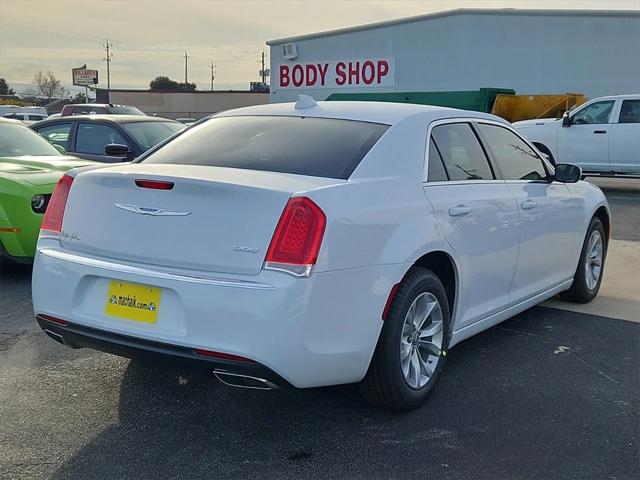 2023 Chrysler Chrysler 300 300 TOURING