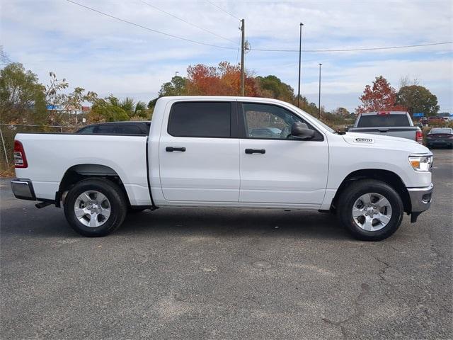 2024 RAM Ram 1500 RAM 1500 TRADESMAN CREW CAB 4X4 57 BOX