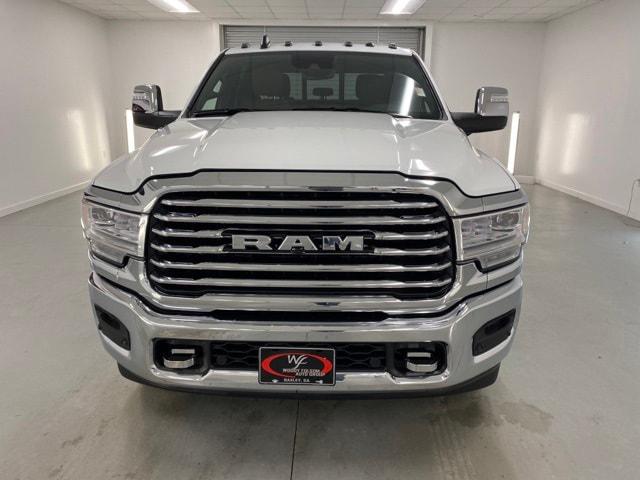 2024 RAM Ram 3500 RAM 3500 LIMITED LONGHORN CREW CAB 4X4 8 BOX