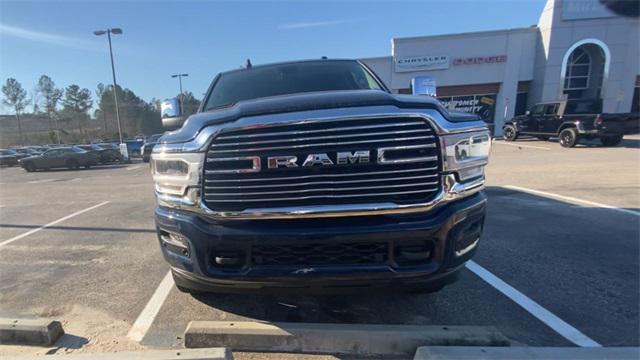 2024 RAM Ram 2500 RAM 2500 LARAMIE MEGA CAB 4X4 64 BOX