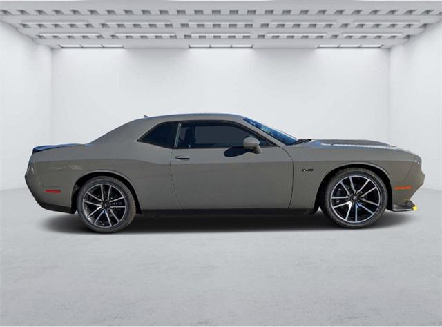 2023 Dodge Challenger CHALLENGER R/T