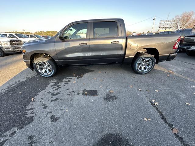 2024 RAM Ram 1500 RAM 1500 TRADESMAN CREW CAB 4X4 57 BOX