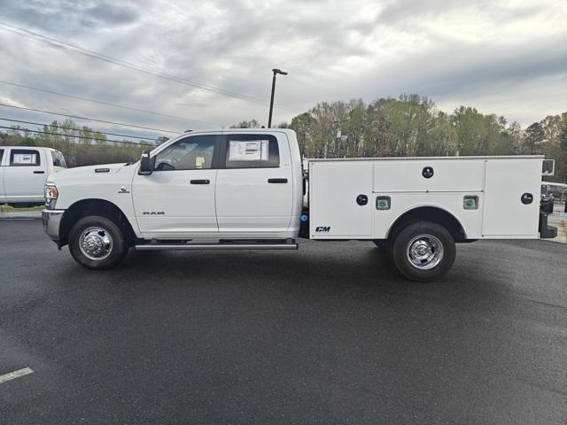 2024 RAM Ram 3500 Chassis Cab RAM 3500 SLT CREW CAB CHASSIS 4X4 60 CA
