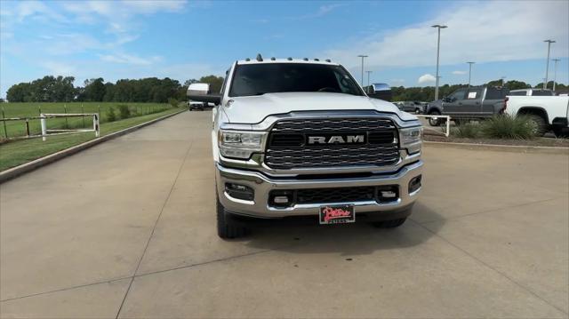 2022 RAM 3500 Limited Crew Cab 4x4 64 Box