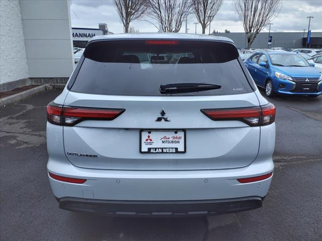 2024 Mitsubishi Outlander ES 2.5 S-AWC