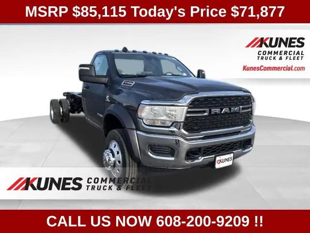 2024 RAM Ram 5500 Chassis Cab RAM 5500 SLT CHASSIS REGULAR CAB 4X4 120 CA