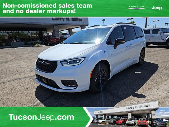 2024 Chrysler Pacifica Hybrid PACIFICA PLUG-IN HYBRID PREMIUM S APPEARANCE