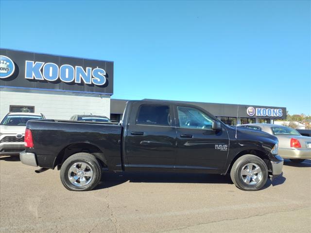 2021 Ram 1500 SLT Crew Cab 4x4 5'7" Box