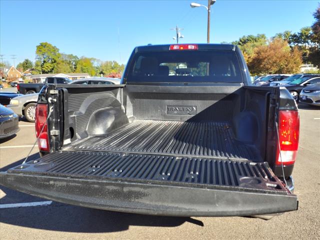 2021 Ram 1500 SLT Crew Cab 4x4 5'7" Box
