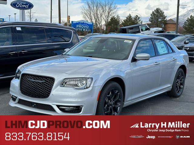 2023 Chrysler Chrysler 300 300 TOURING L AWD