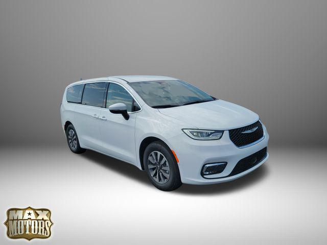 2023 Chrysler Pacifica Hybrid PACIFICA PLUG-IN HYBRID TOURING L