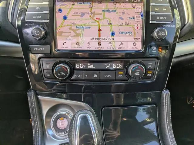 2021 Nissan Maxima SV Xtronic CVT