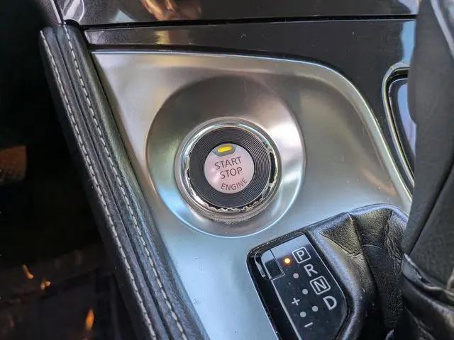 2021 Nissan Maxima SV Xtronic CVT