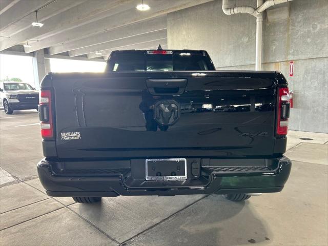 2024 RAM Ram 1500 RAM 1500 TRADESMAN CREW CAB 4X4 57 BOX