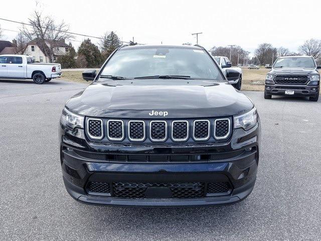 2024 Jeep Compass COMPASS LATITUDE LUX 4X4