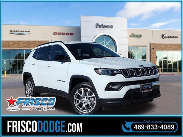 2024 Jeep Compass COMPASS LATITUDE LUX 4X4