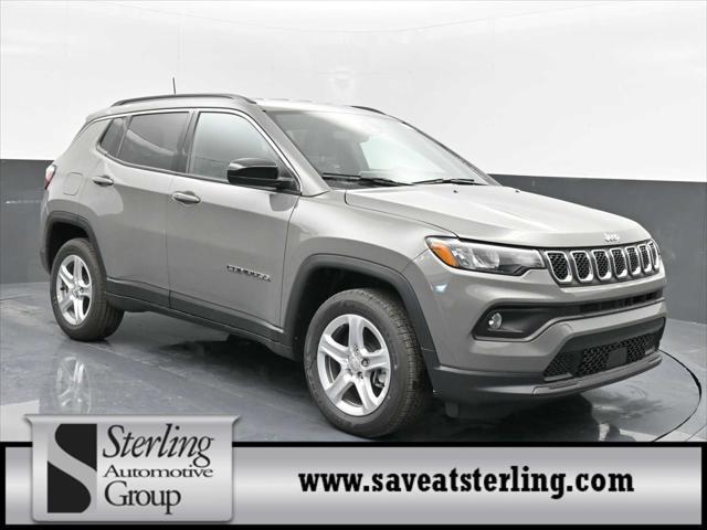 2024 Jeep Compass COMPASS LATITUDE 4X4