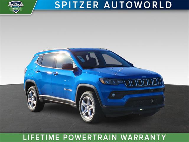 2024 Jeep Compass COMPASS LATITUDE 4X4