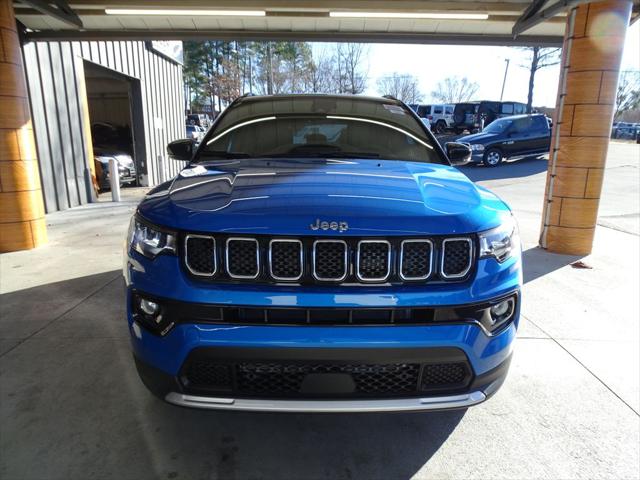 2024 Jeep Compass COMPASS LIMITED 4X4