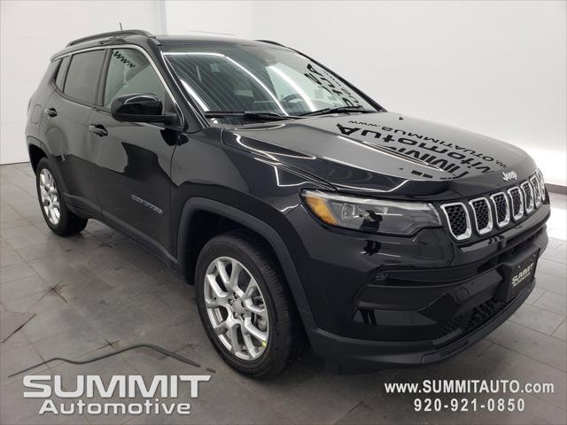 2024 Jeep Compass COMPASS LATITUDE LUX 4X4