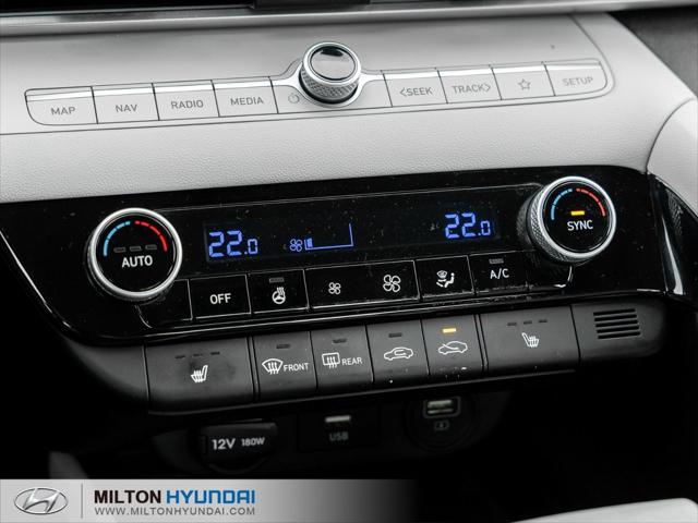 Elantra Hybrid Luxury Two-Tone Interior