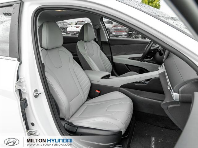 Elantra Hybrid Luxury Two-Tone Interior