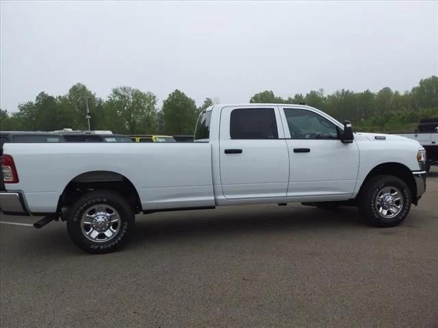 2024 RAM Ram 3500 RAM 3500 TRADESMAN CREW CAB 4X4 8 BOX