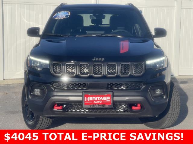 2024 Jeep Compass COMPASS TRAILHAWK 4X4