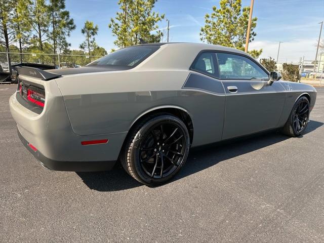 2023 Dodge Challenger CHALLENGER R/T SCAT PACK