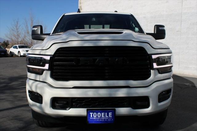 2024 RAM Ram 3500 RAM 3500 LARAMIE MEGA CAB 4X4 64 BOX