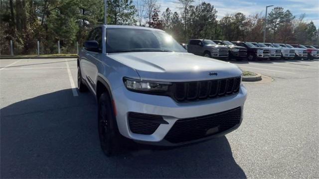 2024 Jeep Grand Cherokee GRAND CHEROKEE ALTITUDE 4X4