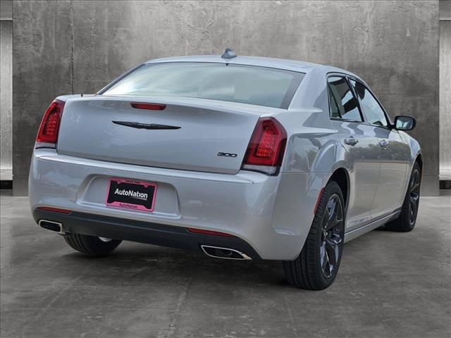 2023 Chrysler Chrysler 300 300 TOURING