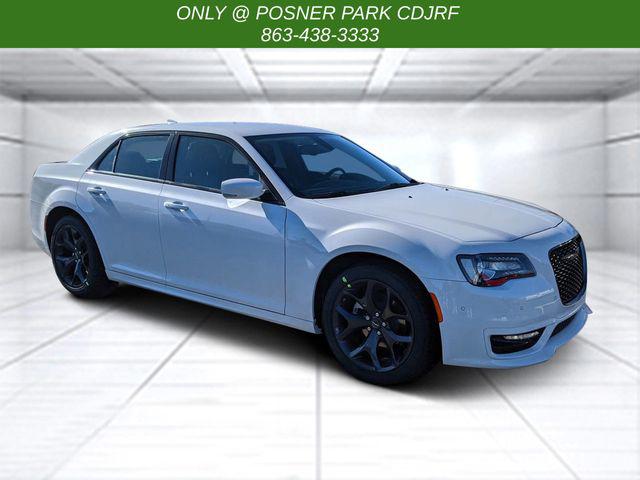 2023 Chrysler Chrysler 300 300 TOURING L RWD