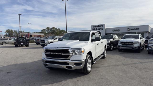 2024 RAM Ram 1500 RAM 1500 TRADESMAN CREW CAB 4X4 57 BOX