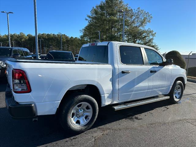 2024 RAM Ram 1500 RAM 1500 TRADESMAN CREW CAB 4X4 57 BOX