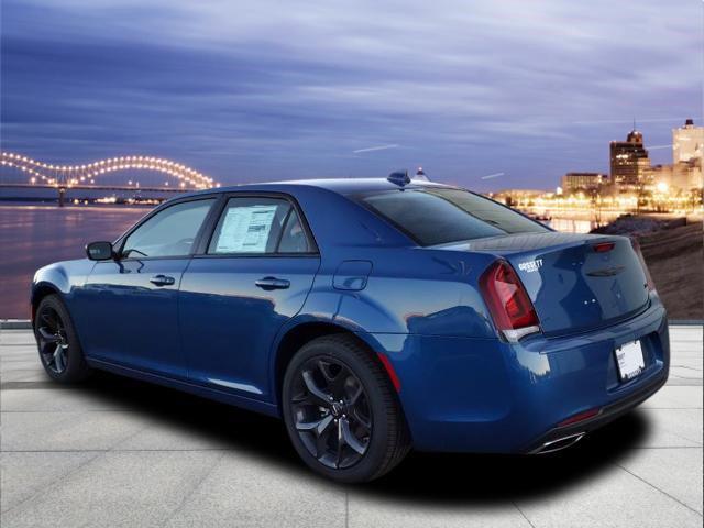 2023 Chrysler Chrysler 300 300 TOURING