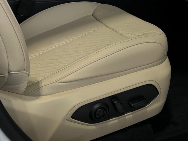 New 2024 Jeep Grand Cherokee 4xe New 2024 Jeep Grand Cherokee 4xe