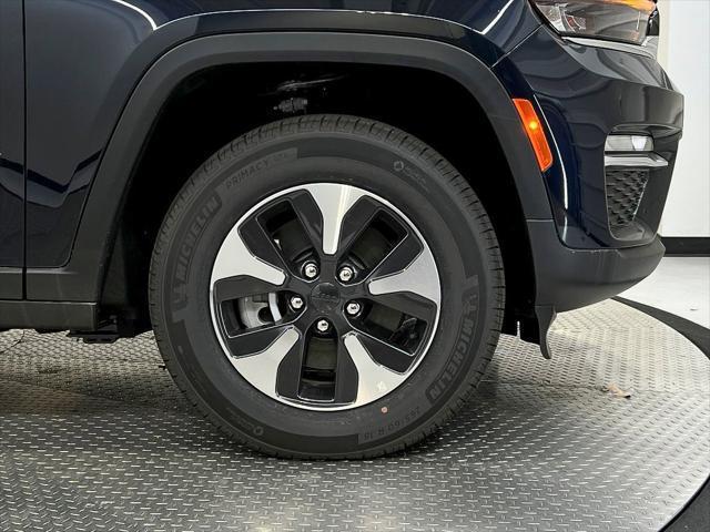 New 2024 Jeep Grand Cherokee 4xe New 2024 Jeep Grand Cherokee 4xe