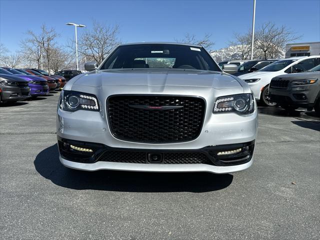 2023 Chrysler Chrysler 300 300S V8