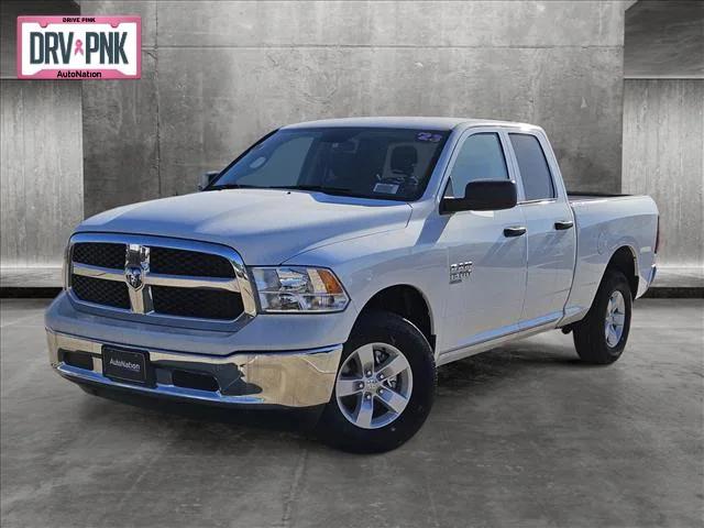 2023 RAM Ram 1500 Classic RAM 1500 CLASSIC TRADESMAN QUAD CAB 4X4 64 BOX