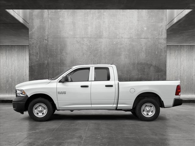 2023 RAM Ram 1500 Classic RAM 1500 CLASSIC TRADESMAN QUAD CAB 4X4 64 BOX