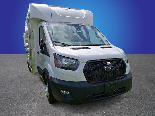 2023 Ford Transit Cutaway Base