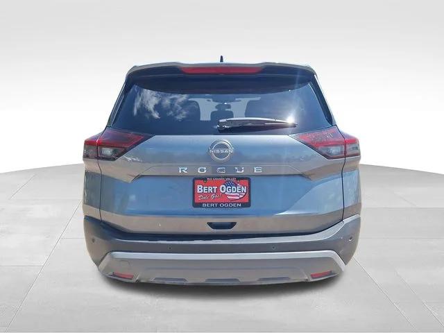 2023 Nissan Rogue S FWD