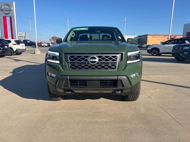 2024 Nissan Frontier Crew Cab SL 4x4