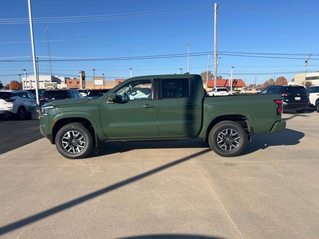 2024 Nissan Frontier Crew Cab SL 4x4