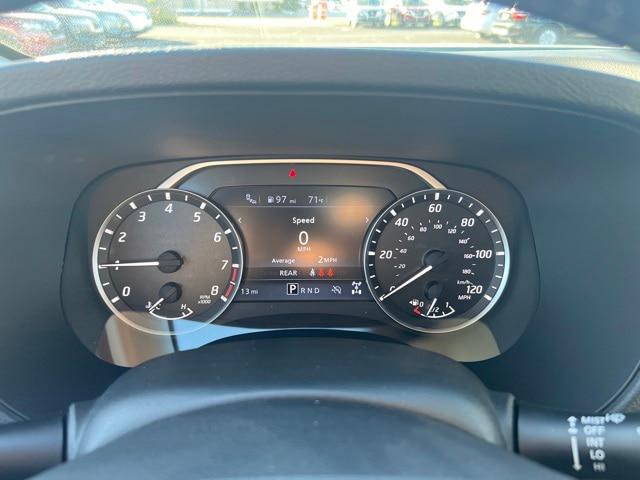 2024 Nissan Frontier Crew Cab SL 4x4