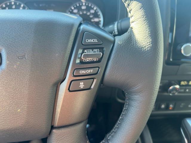 2024 Nissan Frontier Crew Cab SL 4x4