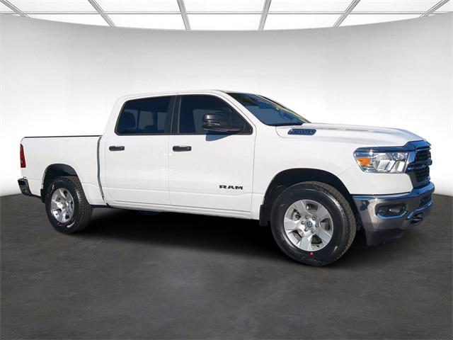 2024 RAM Ram 1500 RAM 1500 BIG HORN CREW CAB 4X4 57 BOX