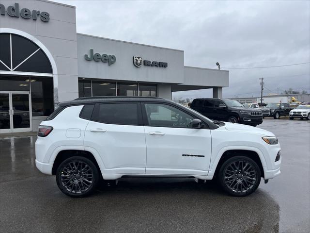 2024 Jeep Compass COMPASS LIMITED 4X4