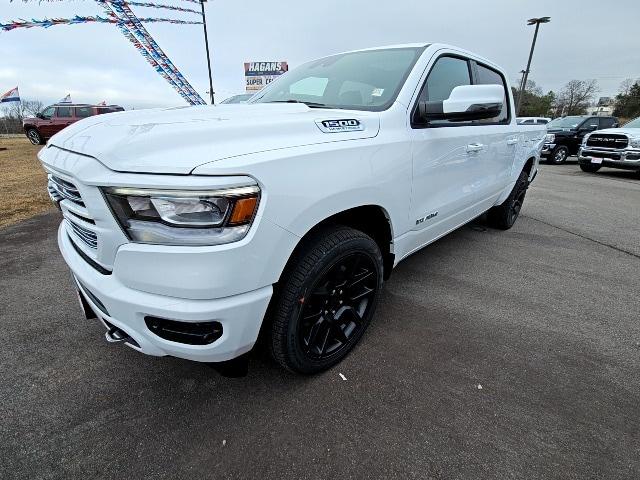 2024 RAM Ram 1500 RAM 1500 LARAMIE CREW CAB 4X4 57 BOX